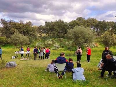 Gente-en-Kalki-edited