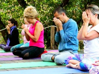 aromayoga1-scaled-e1752077427452-640x400